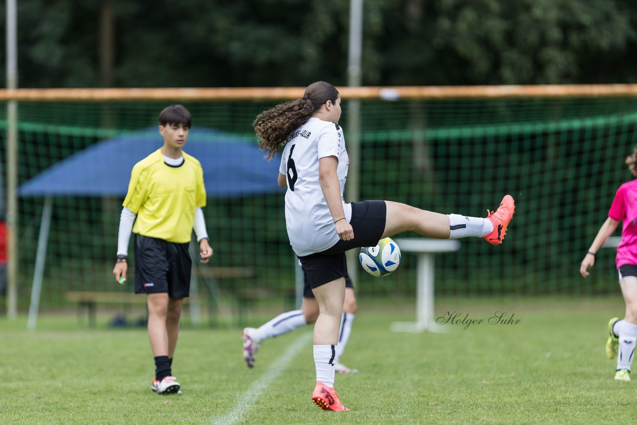 Bild 202 - Loewinnen Cup